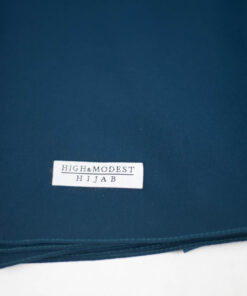 Medina Silk Hijab Petrol – stilvoller & atmungsaktiver Hijab für besondere Anlässe