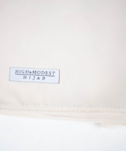 Hochwertiger Medina Silk Hijab Ivory – blickdichter & eleganter Stoff
